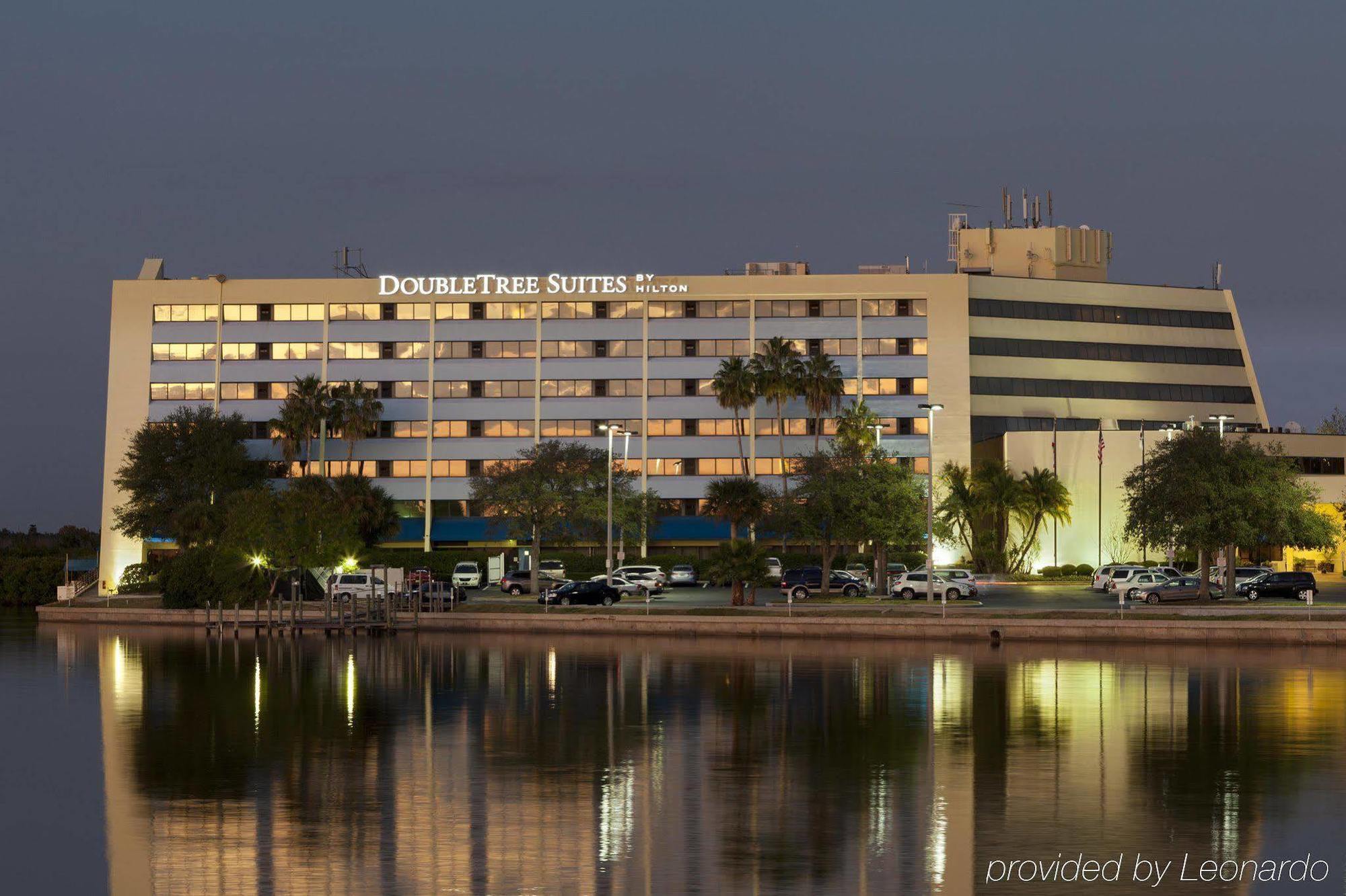 Doubletree By Hilton Tampa Rocky Point Waterfront Hotel Екстериор снимка